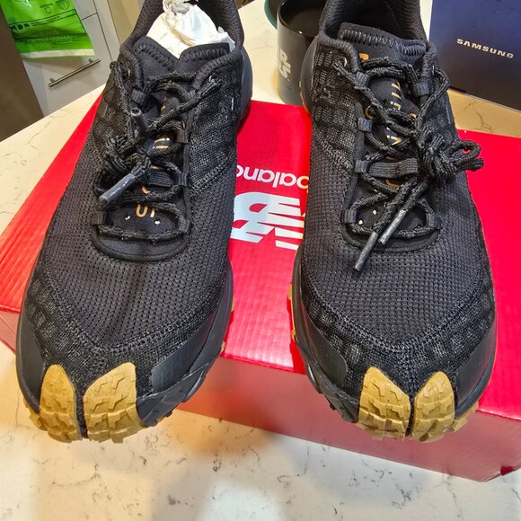 New Balance Mens Minimus Trail Running Sneakers US 10 M Black MTM10LK1 NEW - Picture 5 of 15